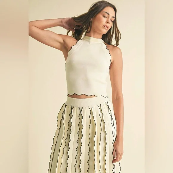 NWT Boutique Juliet Scalloped Sweater Knit 2-Piece Set – Cream/Black - Picture 6 of 12